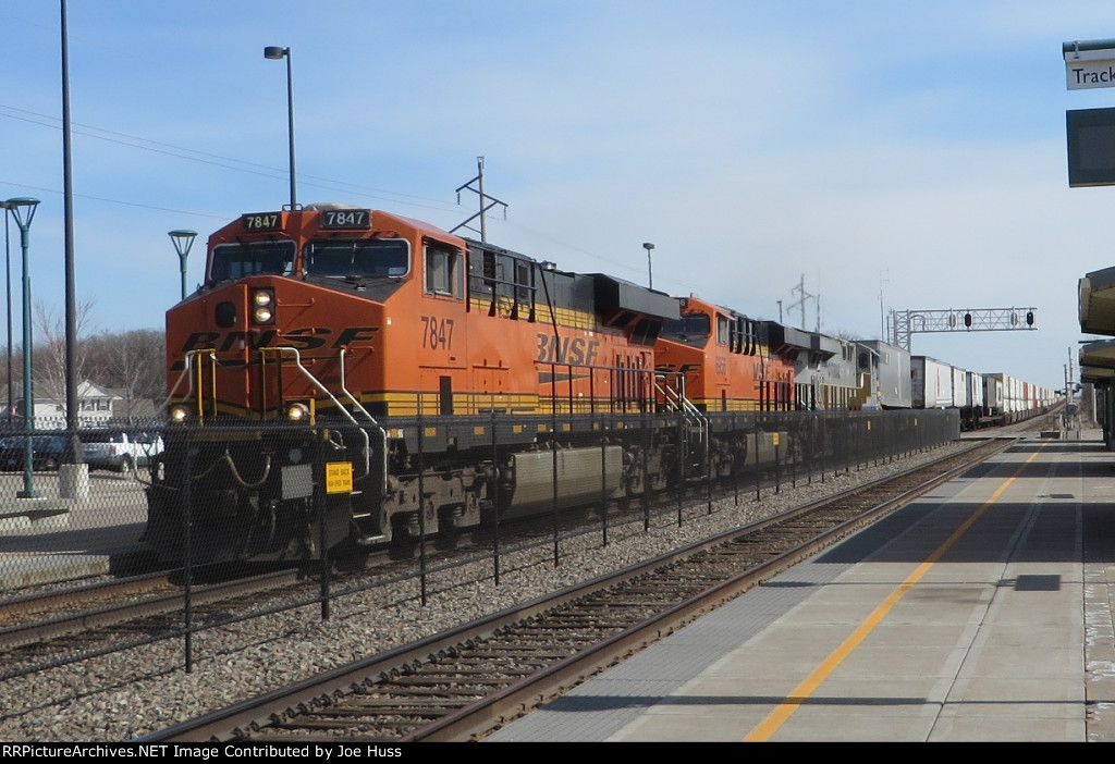 BNSF 7847 West